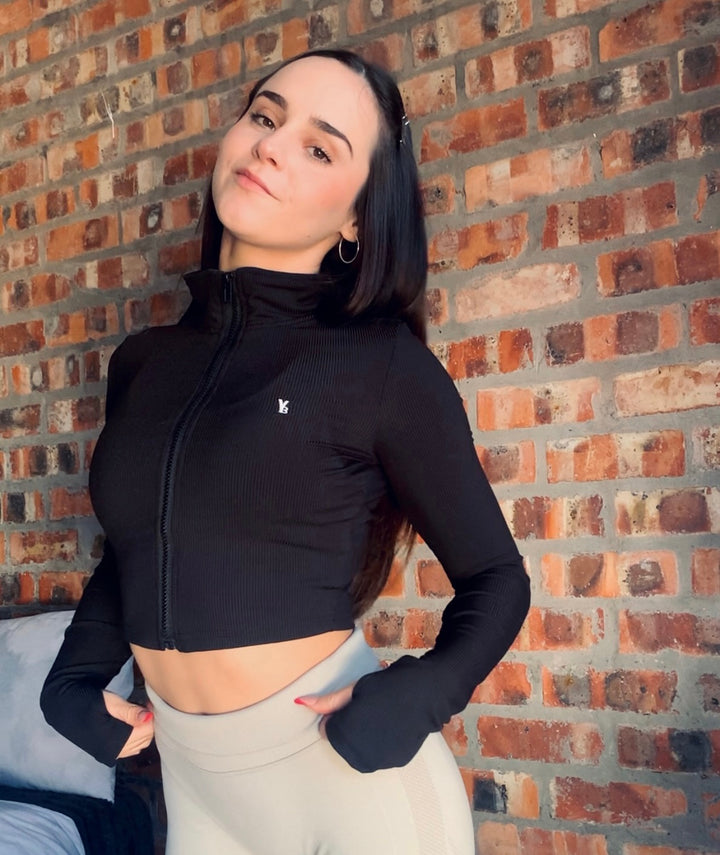 Zip-up crop tops